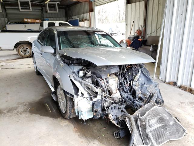 Nissan Altima bas (2011)