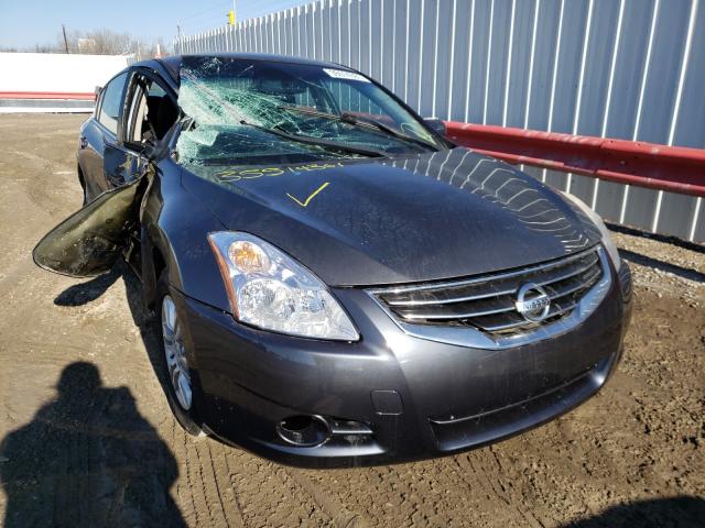 Nissan Altima bas (2012)