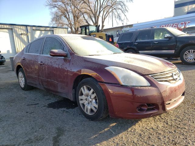 Nissan Altima bas (2012)