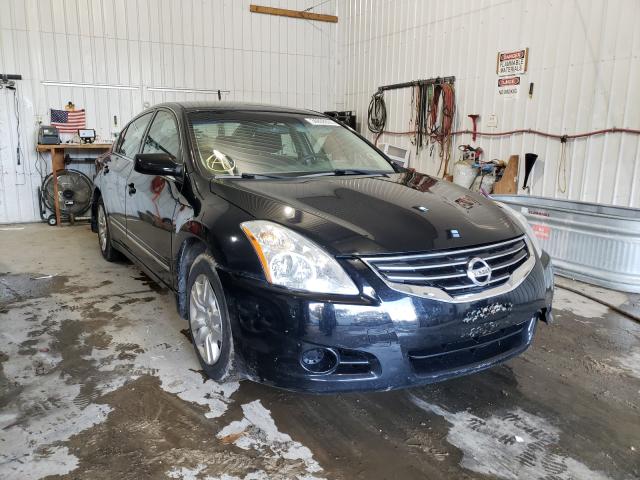 Nissan Altima bas (2012)