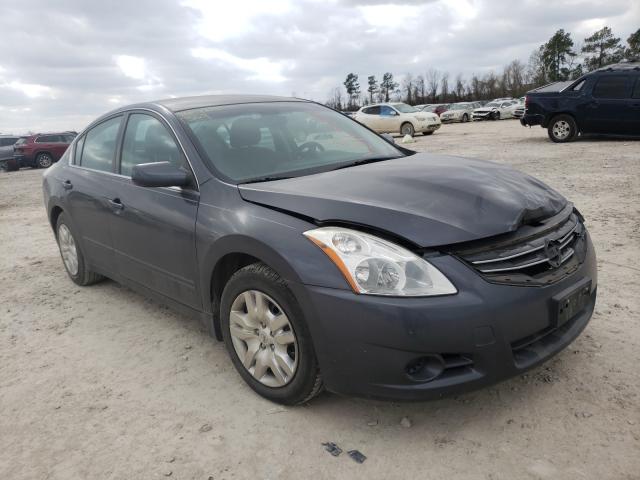 Nissan Altima bas (2012)