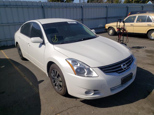 Nissan Altima bas (2011)