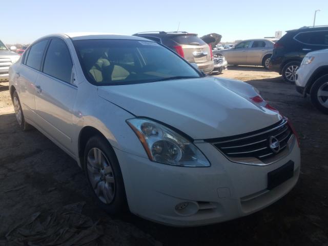 Nissan Altima bas (2012)