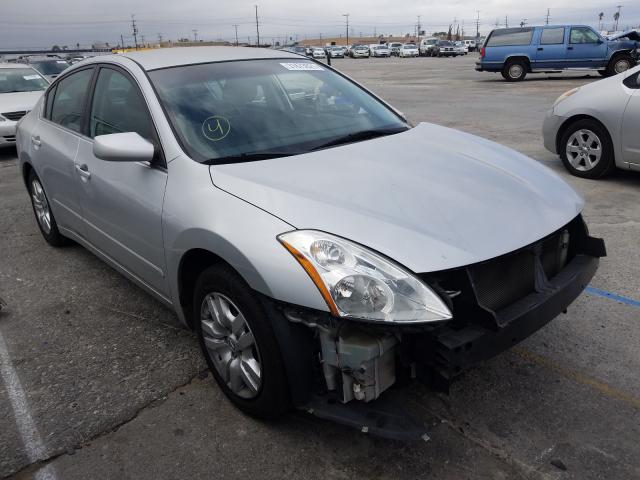 Nissan Altima bas (2012)