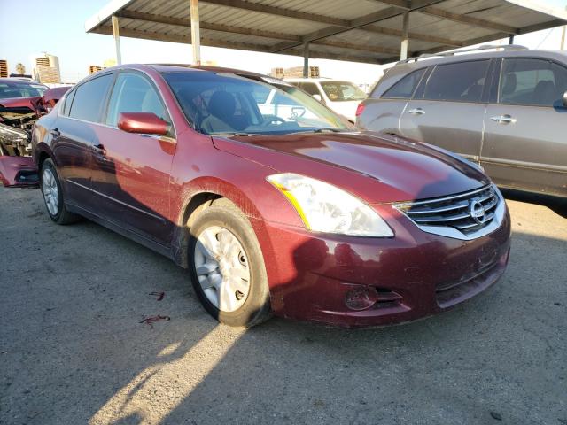 Nissan Altima bas (2012)