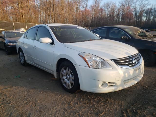 Nissan Altima bas (2011)