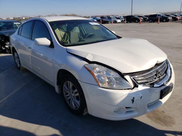 Nissan Altima bas (2012)