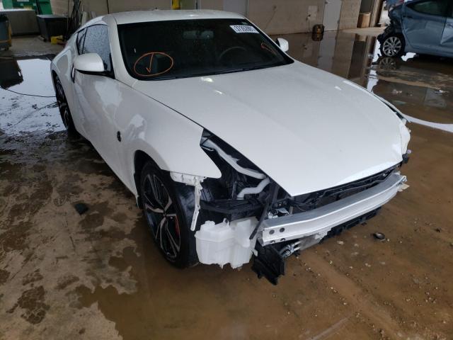 Nissan 370z base (2020)