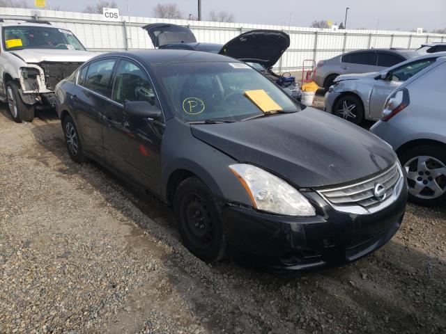 Nissan Altima bas (2012)