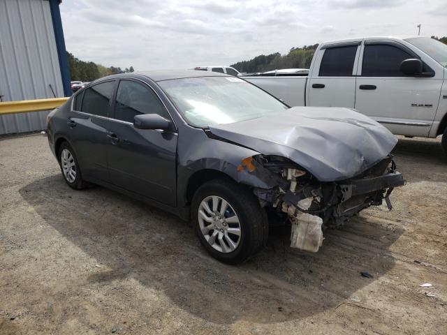 Nissan Altima bas (2010)
