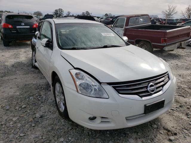 Nissan Altima bas (2010)