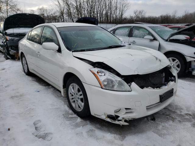 Nissan Altima bas (2011)