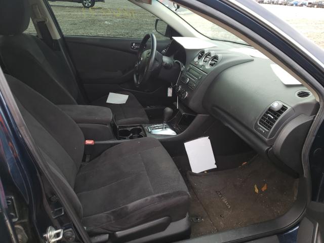 Nissan Altima bas (2011)