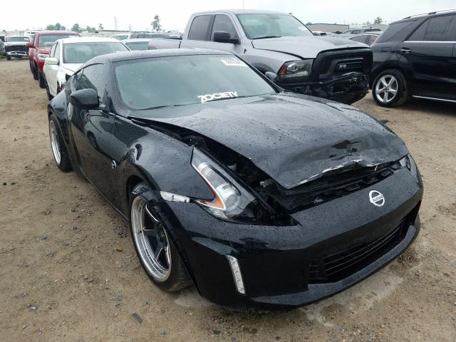 Nissan 370z base (2020)