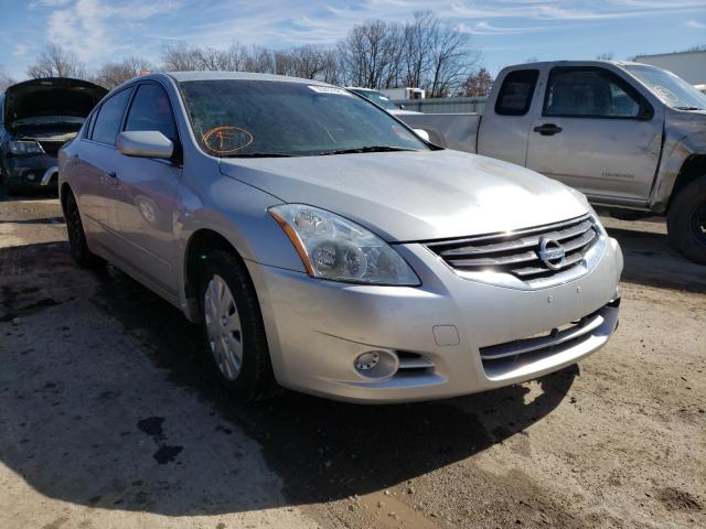 Nissan Altima bas (2010)