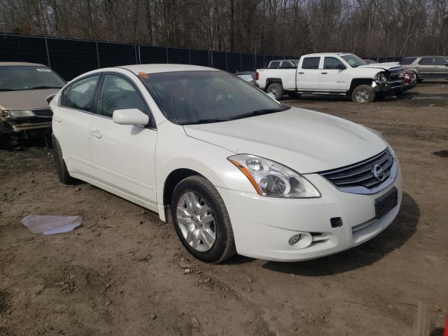 Nissan Altima bas (2012)