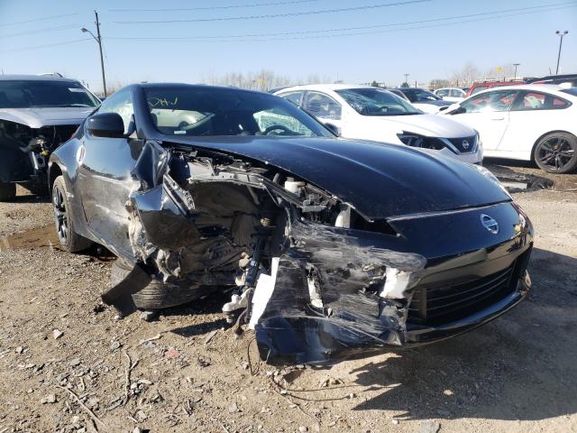 Nissan 370z base (2015)