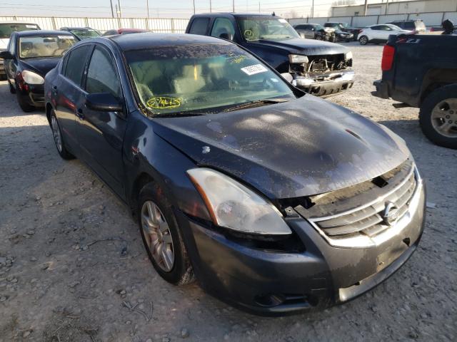 Nissan Altima bas (2010)