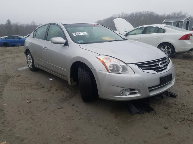 Nissan Altima bas (2012)