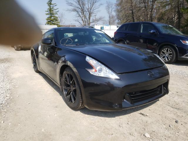 Nissan 370z base (2012)
