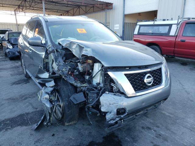 Nissan Pathfinder (2015)