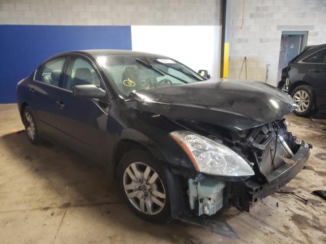 Nissan Altima bas (2010)