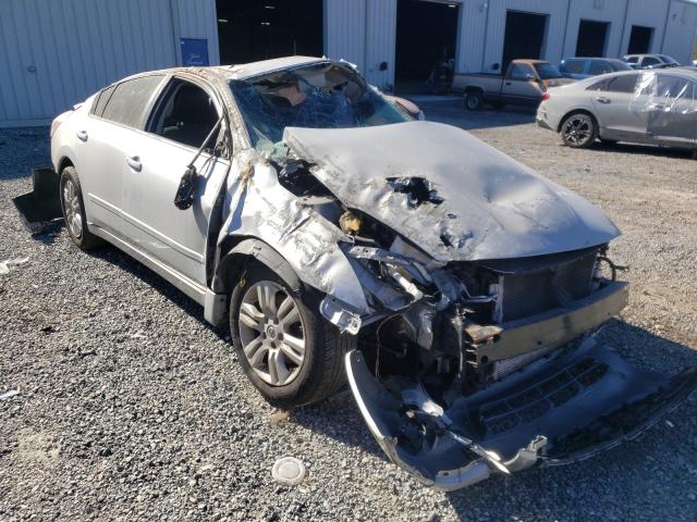 Nissan Altima bas (2012)
