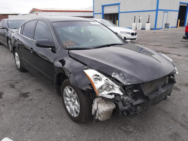 Nissan Altima bas (2012)