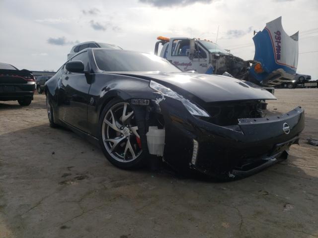 Nissan 370z base (2017)