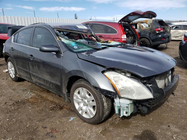 Nissan Altima bas (2012)