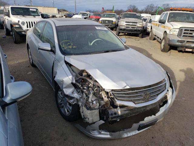 Nissan Altima bas (2012)