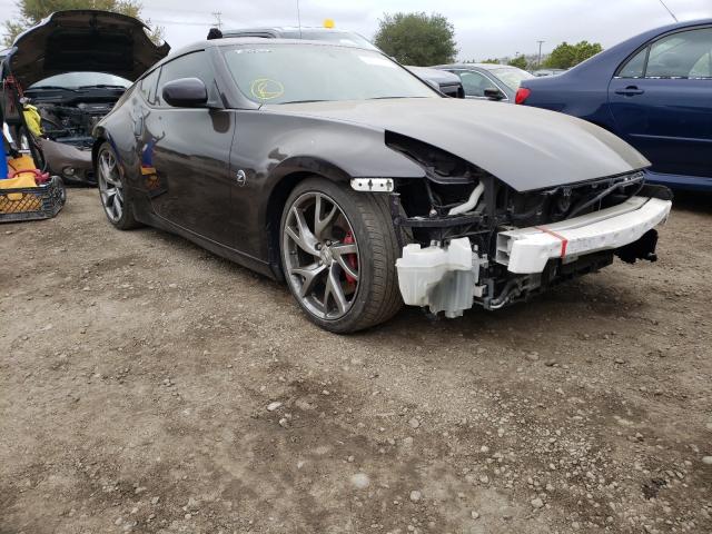 Nissan 370z base (2014)