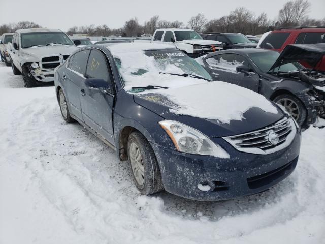 Nissan Altima bas (2012)