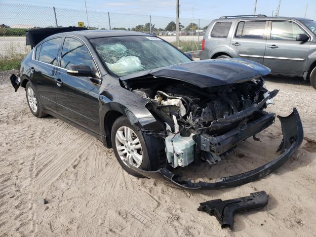 Nissan Altima bas (2010)