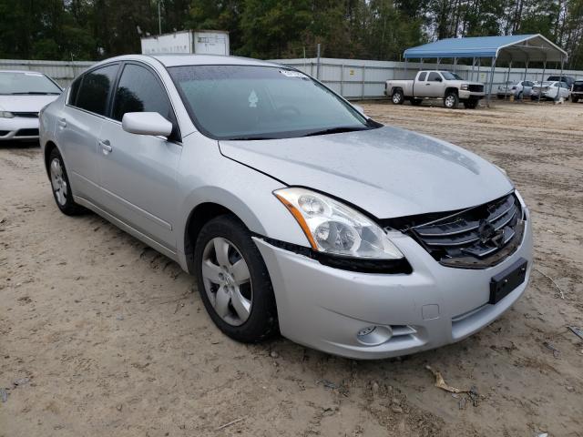 Nissan Altima bas (2012)