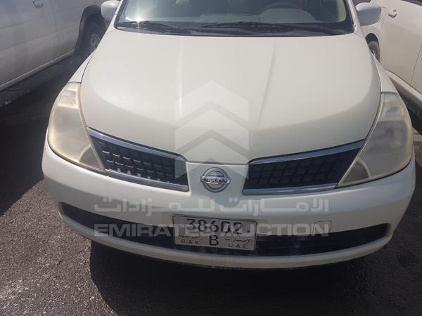 Nissan Tiida (2008)