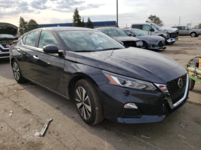 Nissan Altima sv (2021)