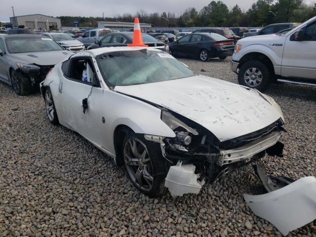 Nissan 370z base (2012)
