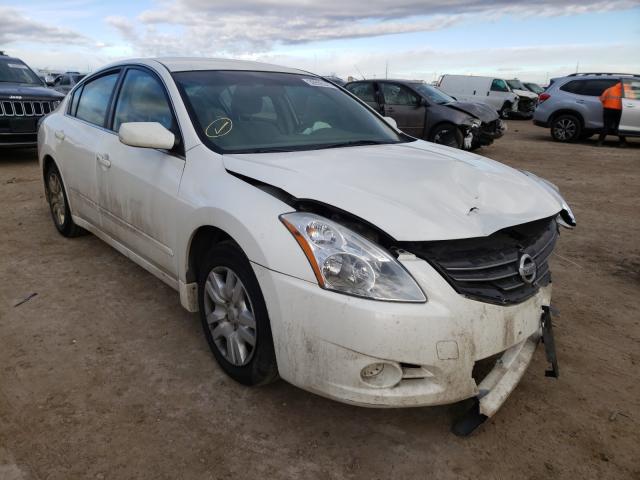 Nissan Altima bas (2012)