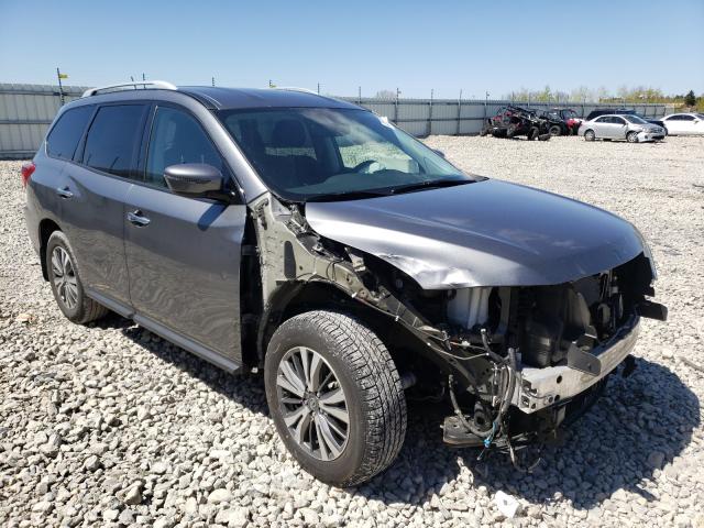 Nissan Pathfinder (2018)