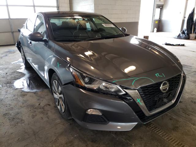 Nissan Altima s (2020)