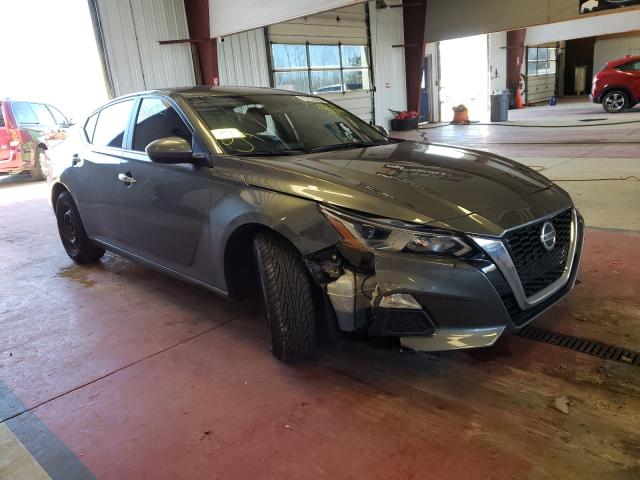 Nissan Altima s (2020)