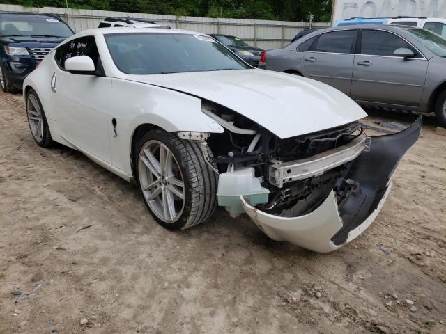 Nissan 370z base (2012)