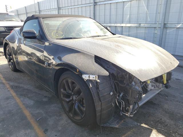 Nissan 370z base (2017)