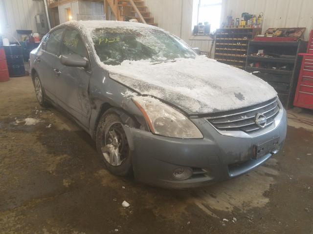 Nissan Altima bas (2010)