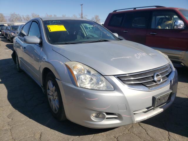 Nissan Altima bas (2010)