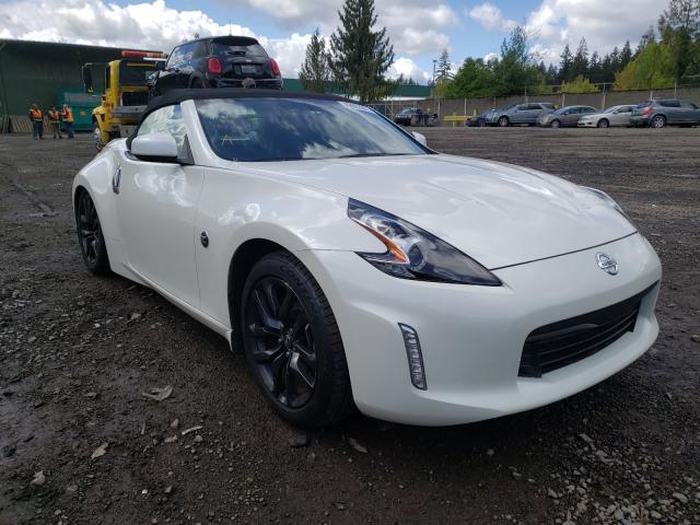 Nissan 370z base (2019)