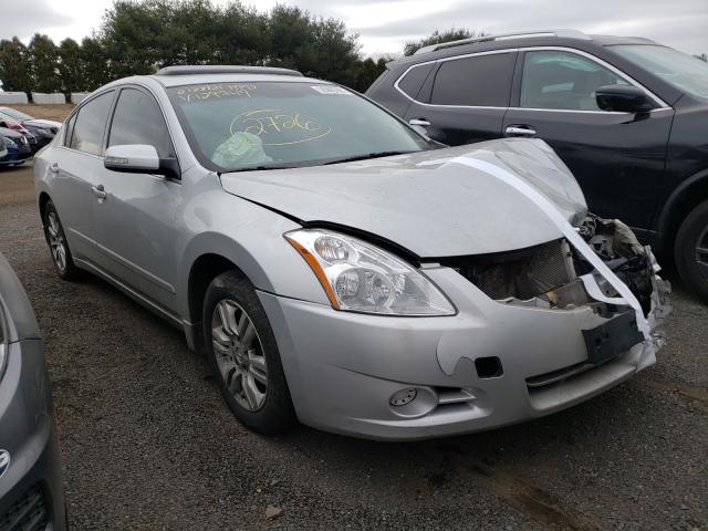 Nissan Altima bas (2012)