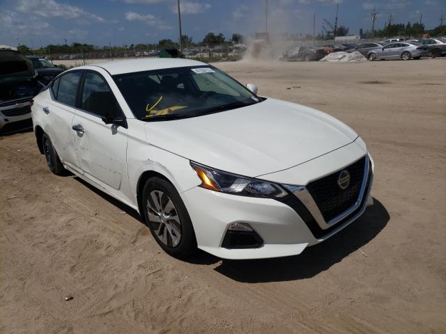 Nissan Altima s (2020)