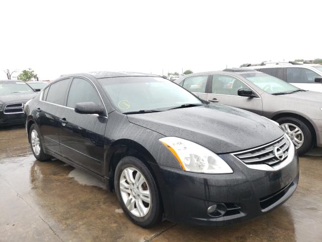 Nissan Altima s (2012)